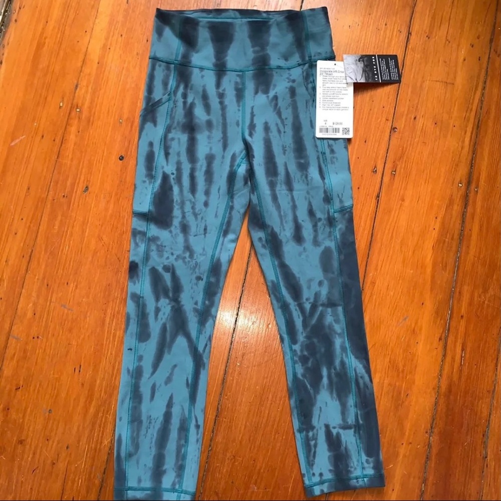 Lululemon Invigorate HR Crop 23" - Picture 8 of 9